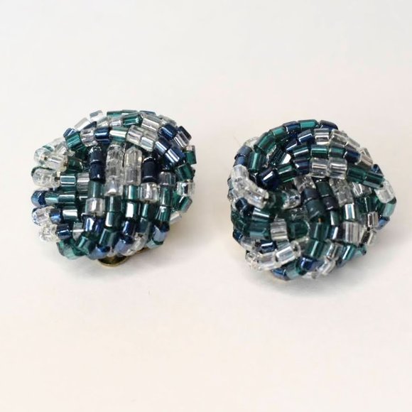 Beaded multi strand Necklace set - Picture 10 of 12